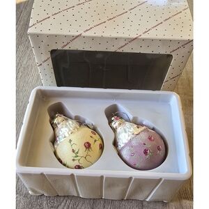 2 Dillard's Trimmings PINK & CREAM Glass Santa CHRISTMAS ORNAMENT Victorian ROSE